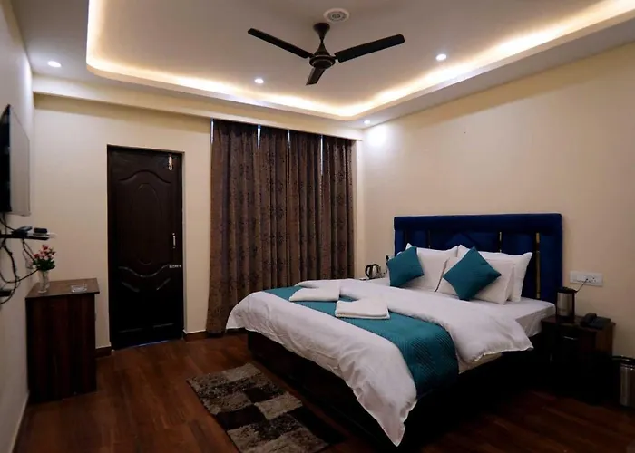 Hotel O Lords Villa Shimla